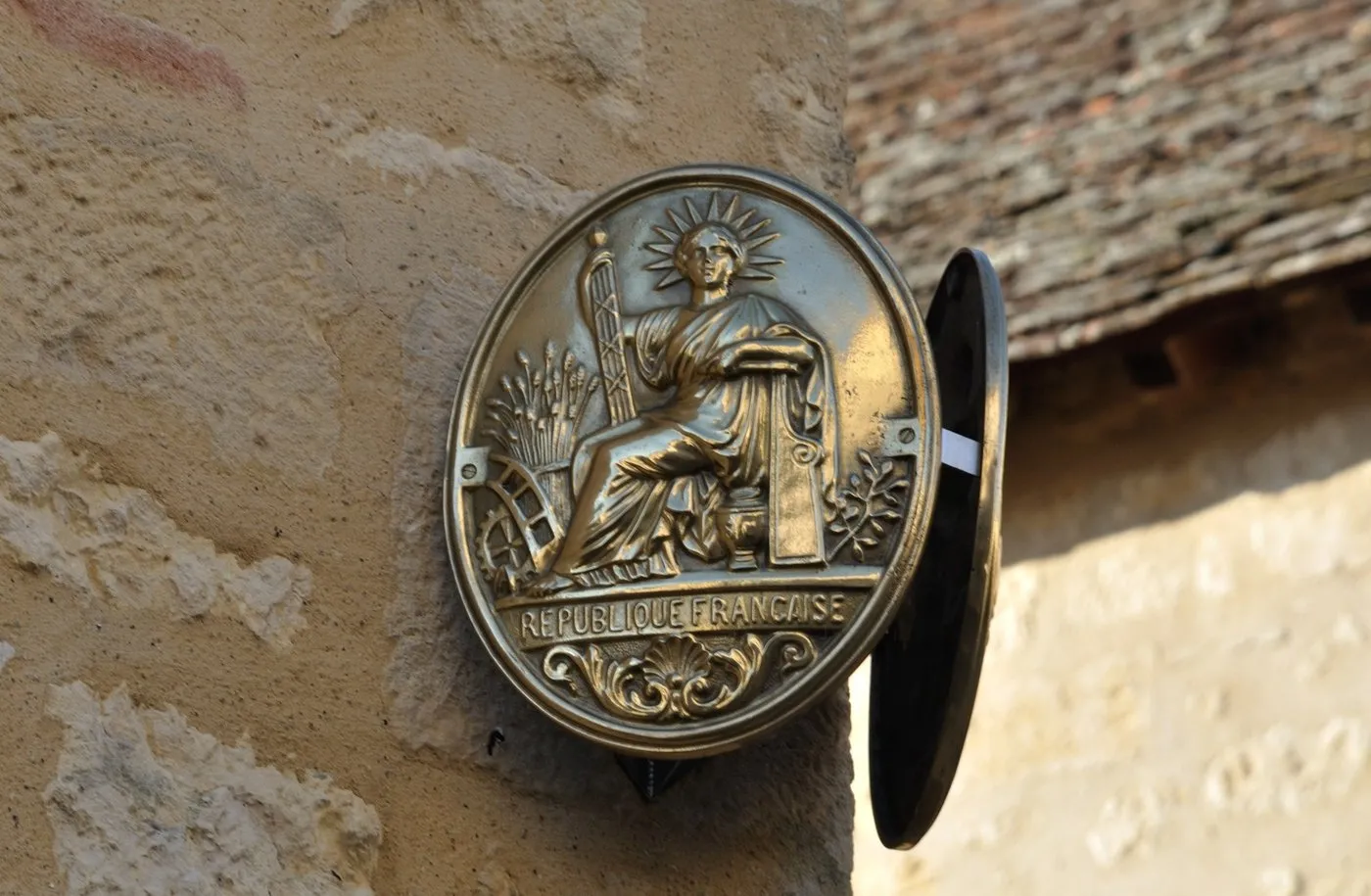 L’assurance vie n’entre, presque, jamais dans la succession